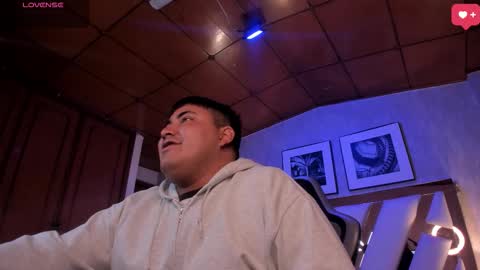 Cloe x Billy online show from 11-17-25, 01:17