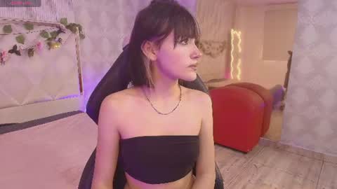 Snapshot of cloee_tay1 chatting on 07-28-26, 11:39 cloee_tay1 online show from 07-28-26, 11:39