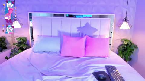 Cloe Harp  online show from 01-13-25, 02:32