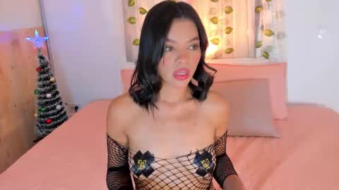 Chloe Smith online show from 12-04-25, 11:41