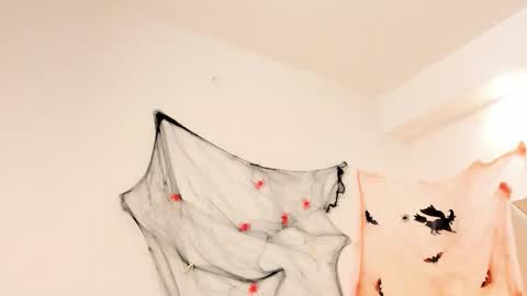 Cloe online show from 10-14-25, 10:21