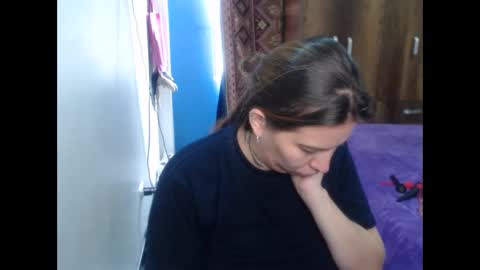 cloepregnant25 online show from 02-02-26, 05:11