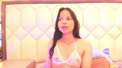 Snapshot of cloeygraweing chatting on 11-13-25, 07:02 cloeygraweing online show from 11-13-25, 07:02