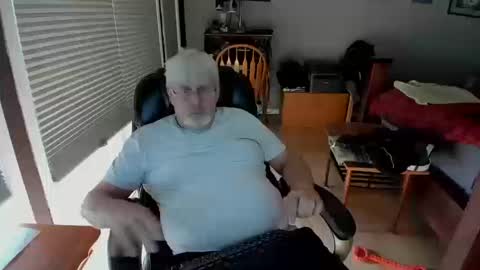 cloudalert62 online show from 10-13-25, 10:10