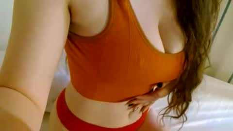 cloudylemonade22 online show from 05-01-26, 04:50