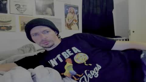 cloudyystarr666 online show from 11-24-25, 05:18