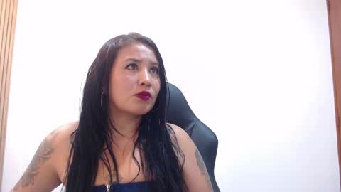 Clovy Zenvy online show from 05-25-26, 01:06