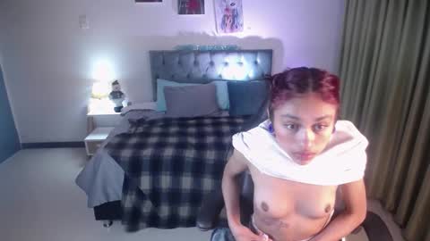 Snapshot of clown_face chatting on 12-29-24, 08:55 emely dolce online show from 12-29-24, 08:55