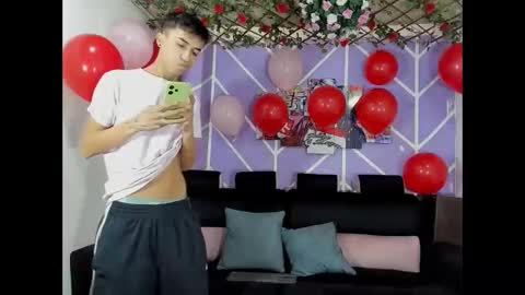 Snapshot of club_latinboys chatting on 02-14-26, 01:52 club_latinboys online show from 02-14-26, 01:52