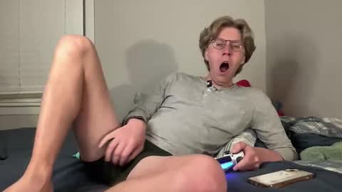 Clyde Austin online show from 04-24-26, 02:25