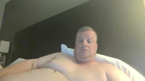 cmachen online show from 11-13-25, 02:21