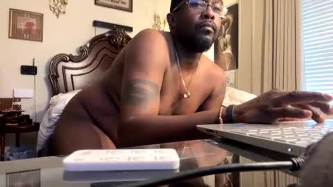 Snapshot of coco3402 chatting on 09-22-25, 04:20 coco3402 online show from 09-22-25, 04:20