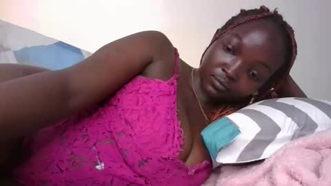 Snapshot of cocoalush_20 chatting on 04-06-26, 08:26 CocoaLush 20 online show from 04-06-26, 08:26