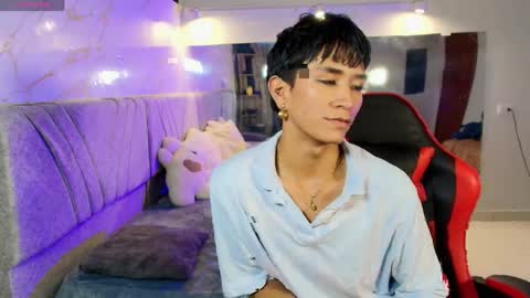 Snapshot of cococumps chatting on 05-03-26, 01:00 COCO online show from 05-03-26, 01:00
