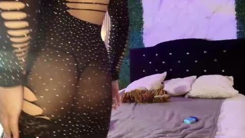 COCO online show from 06-22-26, 01:18