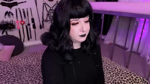 Coco Deville online show from 11-29-25, 12:46