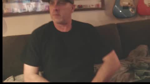 coconut13 online show from 10-24-25, 02:52