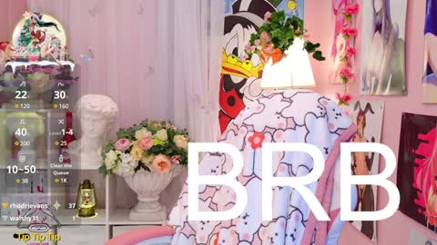 Mia online show from 12-25-24, 01:31