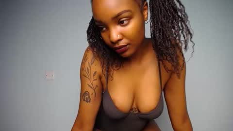 Coco online show from 10-20-25, 11:32