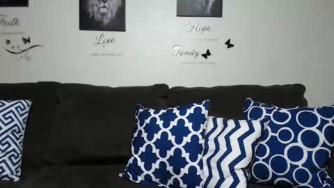 CocosCreamy online show from 02-03-26, 01:38