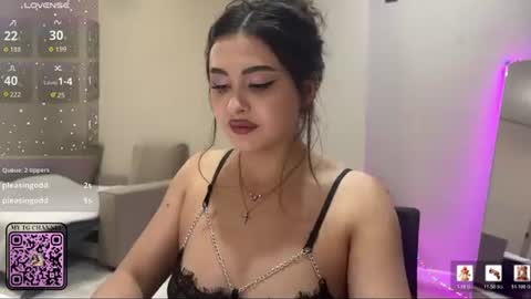 Snapshot of coffee_wihtout_milk chatting on 08-08-26, 11:39 Yumi online show from 08-08-26, 11:39