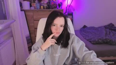 Snapshot of cogitademe chatting on 03-04-26, 08:59 Olivia online show from 03-04-26, 08:59