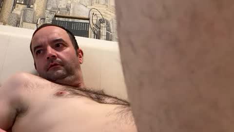 colambus83 online show from 04-26-26, 01:53