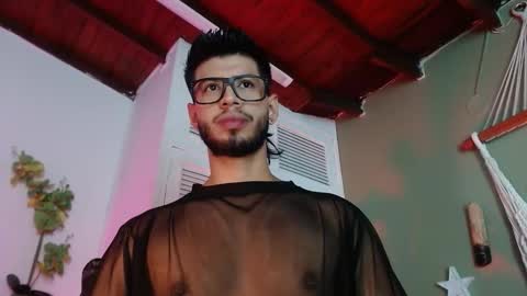 Snapshot of colby_smit chatting on 11-15-25, 09:43 Colby online show from 11-15-25, 09:43