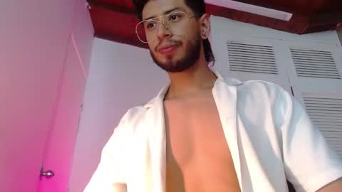 Snapshot of colby_smit chatting on 11-21-25, 09:46 Colby online show from 11-21-25, 09:46