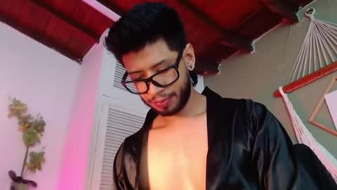 Snapshot of colby_smit chatting on 11-22-25, 07:24 Colby online show from 11-22-25, 07:24