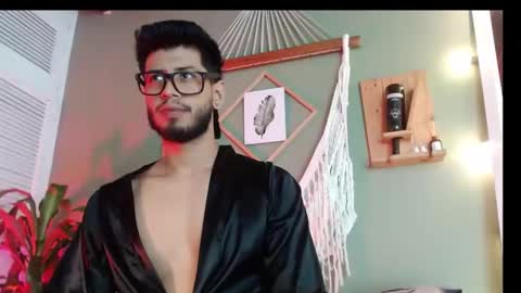 Snapshot of colby_smit chatting on 11-23-25, 08:19 Colby online show from 11-23-25, 08:19