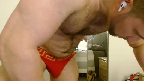 Snapshot of colbymoney chatting on 12-31-24, 03:45 Colby big dick money online show from 12-31-24, 03:45