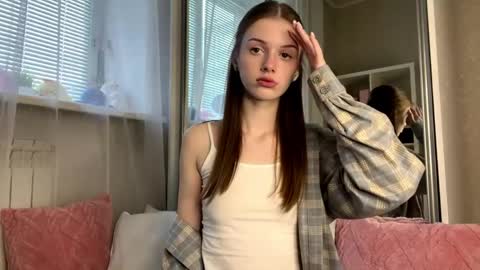 Snapshot of cold_humble chatting on 04-17-26, 03:42 Akumakekw online show from 04-17-26, 03:42