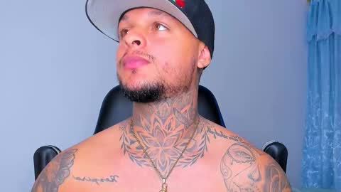 colin_fox1 online show from 03-20-26, 02:38