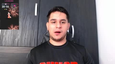 Snapshot of colin_lewisss chatting on 01-11-26, 01:10 colin_lewisss online show from 01-11-26, 01:10