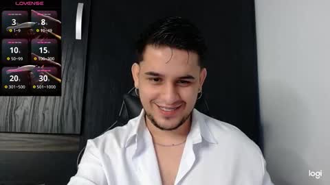 Snapshot of colin_lewisss chatting on 02-07-26, 10:35 colin_lewisss online show from 02-07-26, 10:35