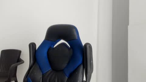 COLIN online show from 01-11-25, 02:41