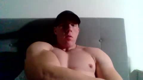 Snapshot of college_muscle chatting on 01-03-25, 11:57 foreverxshredded online show from 01-03-25, 11:57
