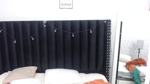 Snapshot of colombia_mommy_ chatting on 12-13-24, 12:28 GRETCHEN online show from 12-13-24, 12:28