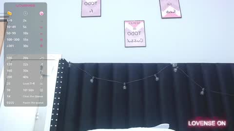 Snapshot of colombia_mommy_ chatting on 12-22-24, 01:55 GRETCHEN online show from 12-22-24, 01:55