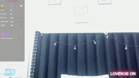 Snapshot of colombia_mommy_ chatting on 12-31-24, 11:09 GRETCHEN online show from 12-31-24, 11:09