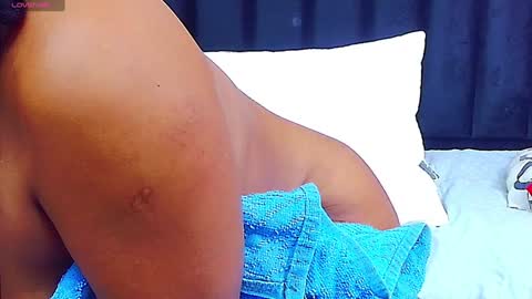 Snapshot of colombia_mommy_ chatting on 01-29-25, 06:18 GRETCHEN online show from 01-29-25, 06:18