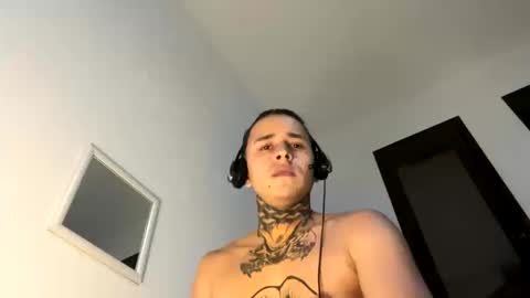 colombianboy20cm online show from 03-11-26, 06:25