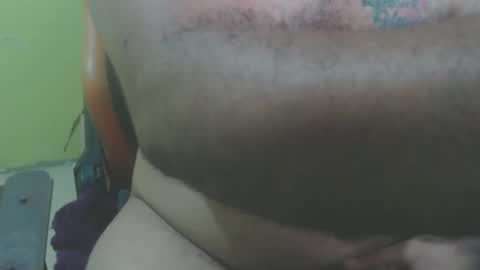 Snapshot of coloxito502 chatting on 02-05-25, 10:22 coloxito502 online show from 02-05-25, 10:22