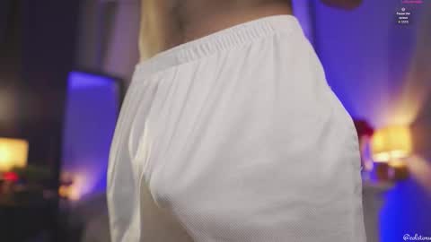 Snapshot of colstorw_ chatting on 02-17-26, 10:34 colstorw_ online show from 02-17-26, 10:34