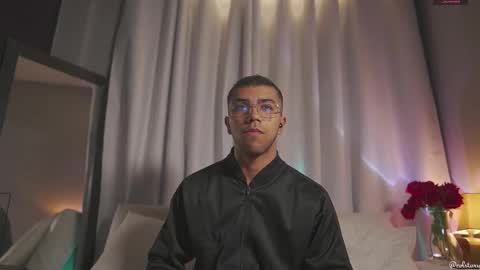 Snapshot of colstorw_ chatting on 02-20-26, 10:05 colstorw_ online show from 02-20-26, 10:05