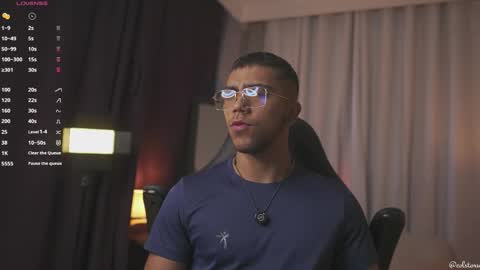 Snapshot of colstorw_ chatting on 03-02-26, 12:01 colstorw_ online show from 03-02-26, 12:01