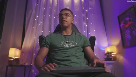 colstorw_ online show from 03-18-26, 11:02