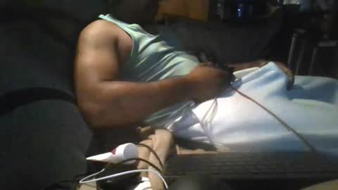 Snapshot of comesuckthisdick111 chatting on 06-26-26, 05:12 comesuckthisdick111 online show from 06-26-26, 05:12
