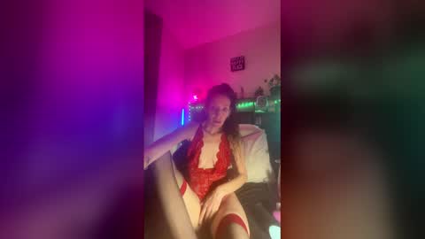 cometomamat online show from 05-12-26, 06:32